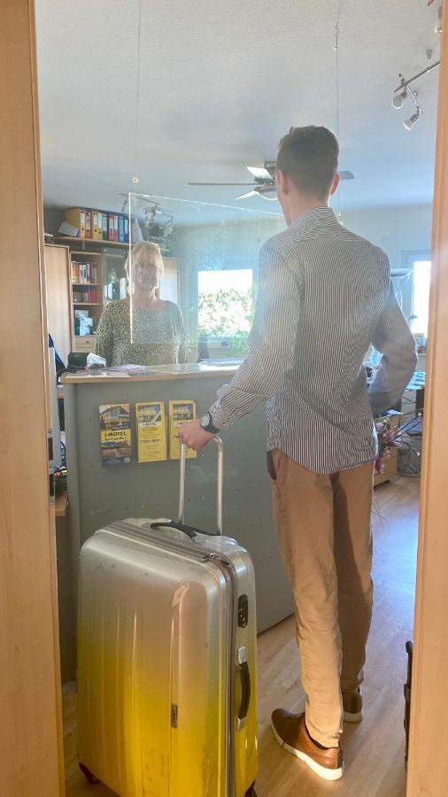 I-Motel Obertshausen Kültér fotó