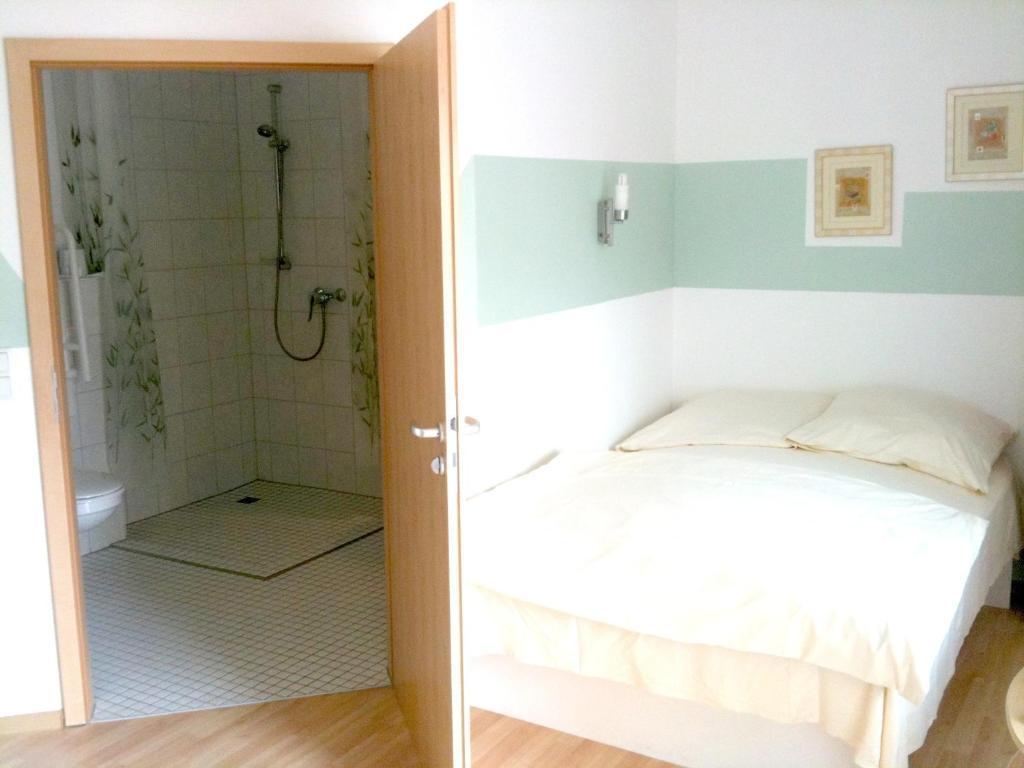I-Motel Obertshausen Szoba fotó